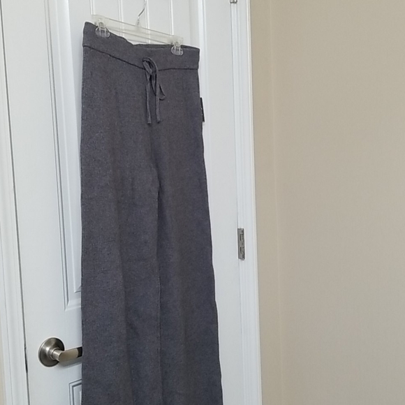 Forever 21 Pants - Super soft sweater knit long pants